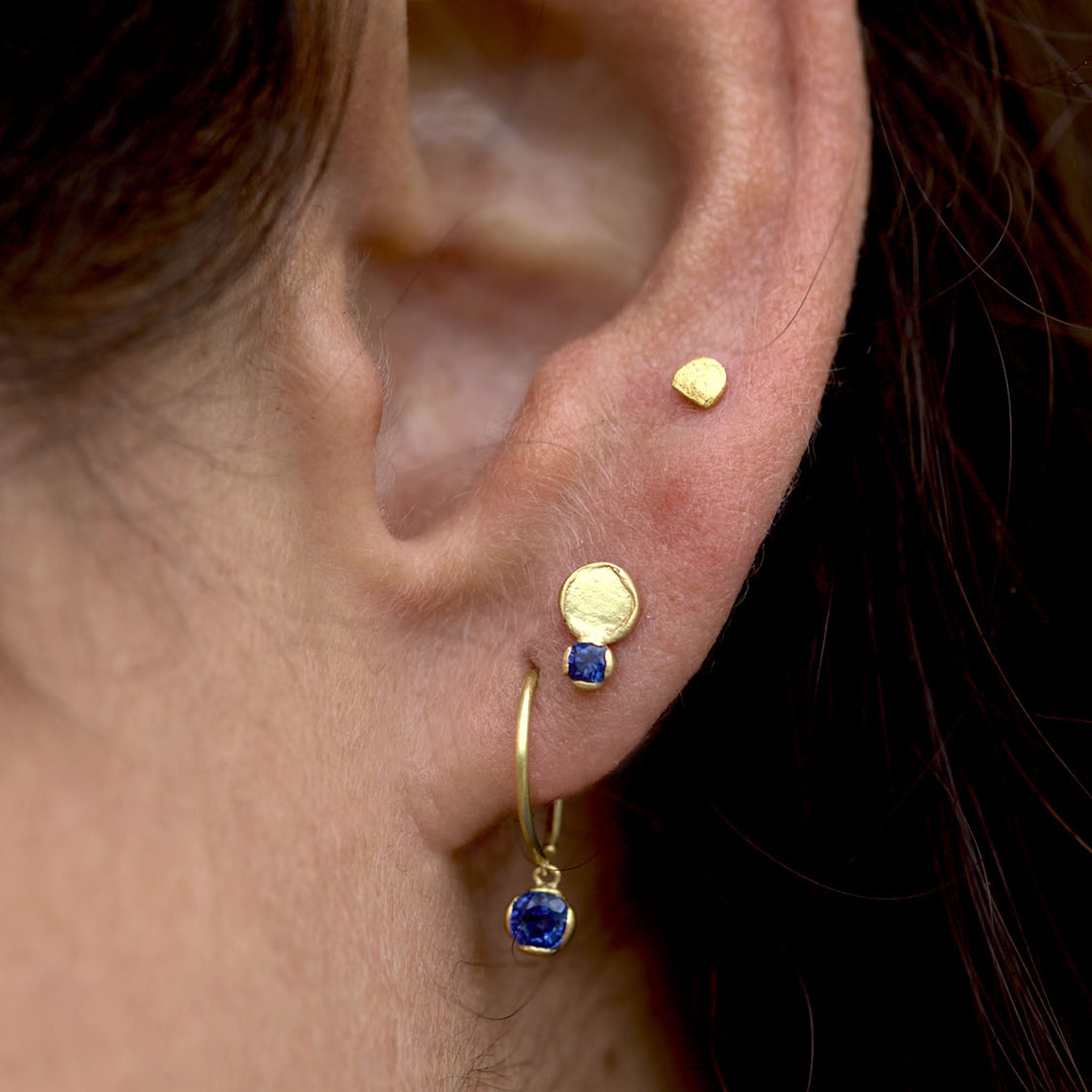 Blue Flora Earrings in 18ct Gold with Sapphires